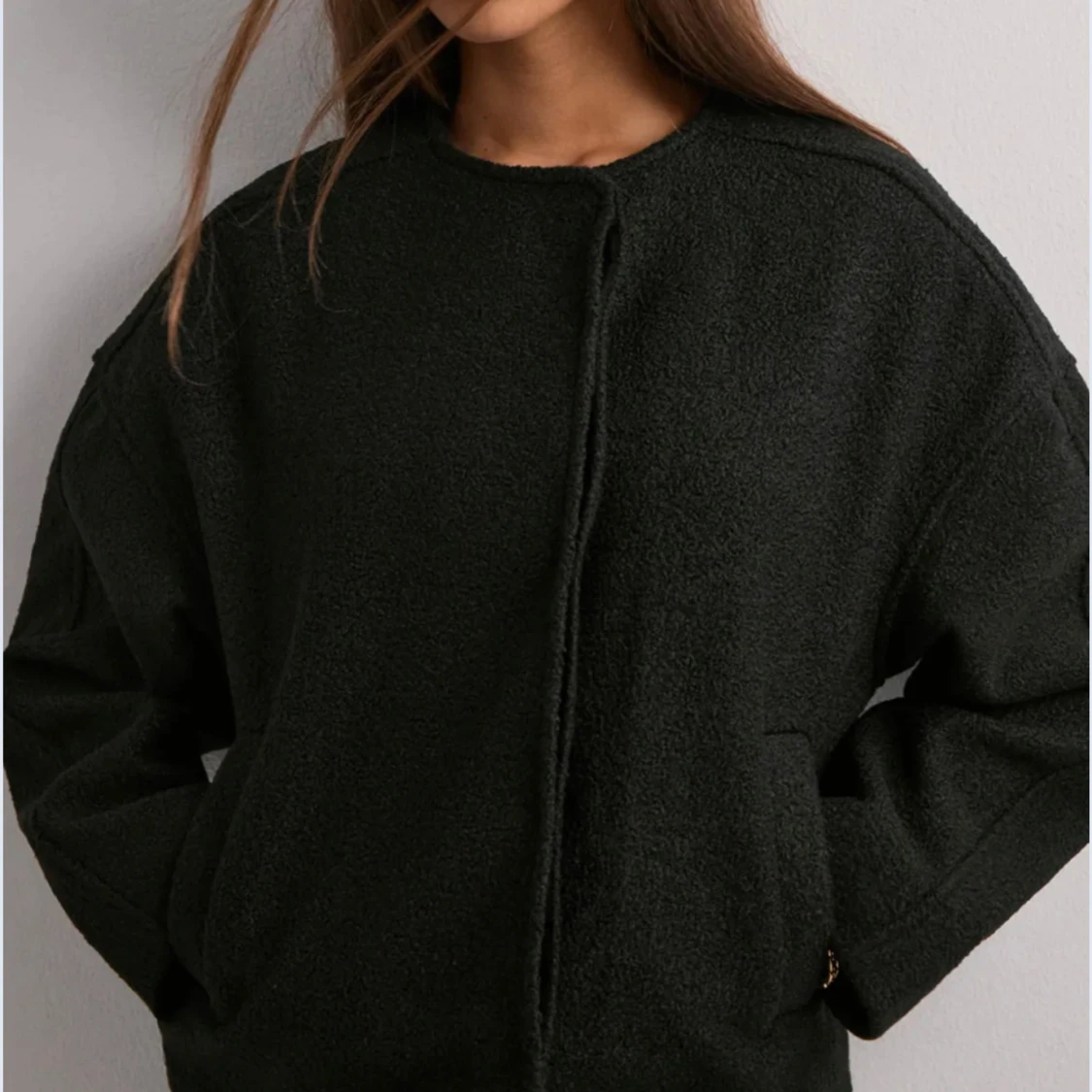 Svart teddyjacka med knappar - 1