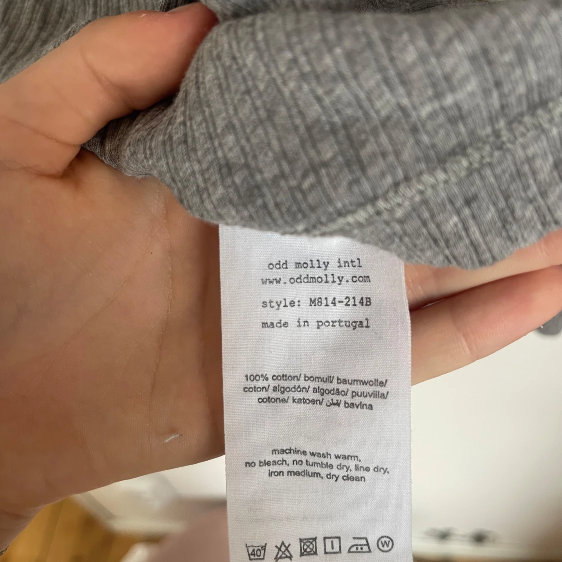 Grå ribbad tröja Odd Molly med rosett - 4