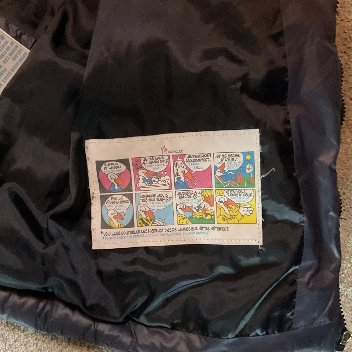 Mörkblå Moncler dunjacka - 3