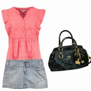 Rosa blus med volangärmar - Supersöt rosa blus med broderade detaljer och volang vid ärmarna. V-ringad hals och knappar framtill ger en chill och feminin vibe. Perfekt för varma dagar när du vill känna dig extra söt.