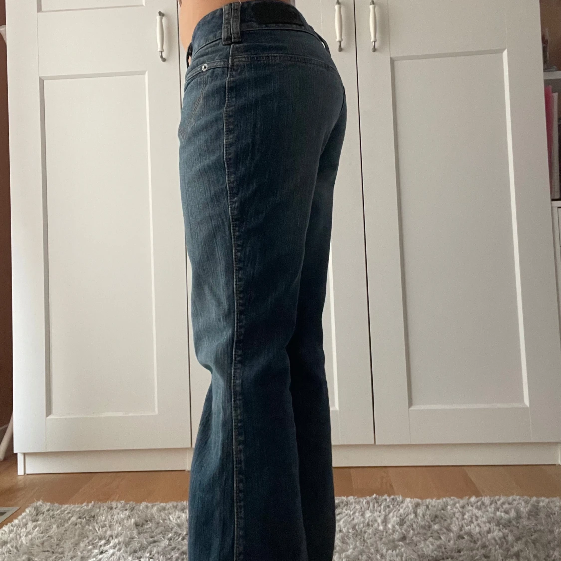 Blå bootcut jeans - 1