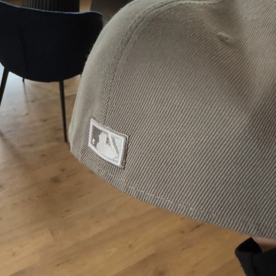 Grå new era LA keps - 1