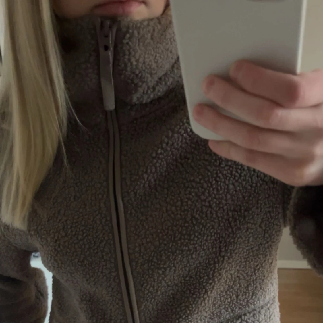 Brun teddyjacka med dragkedja - 2