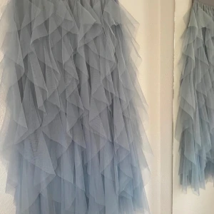 Kjol - Tyllkjol 💙ljusturkos 