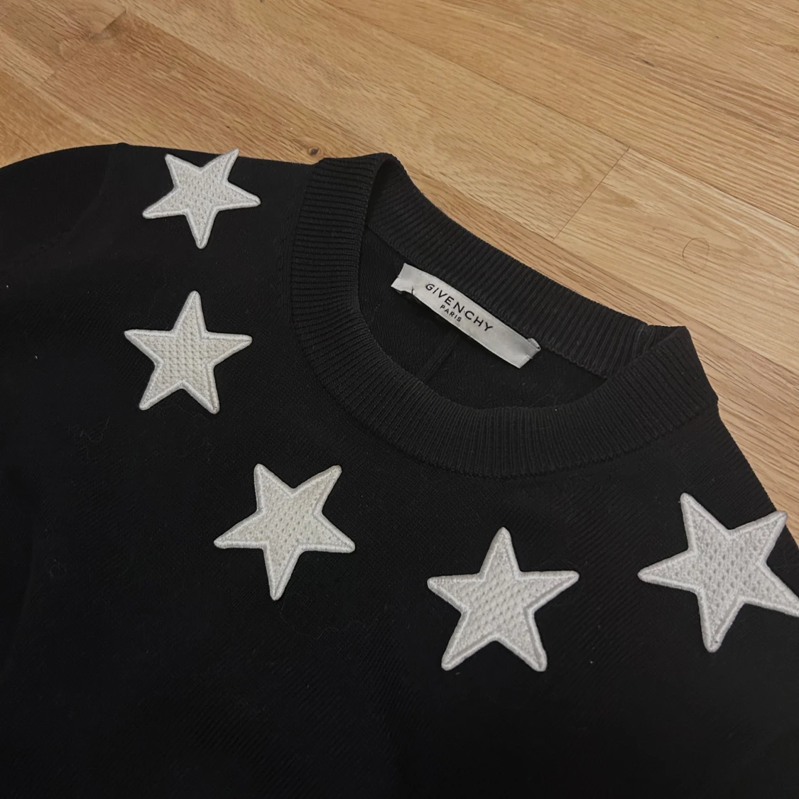 Givenchy star sweater - 1