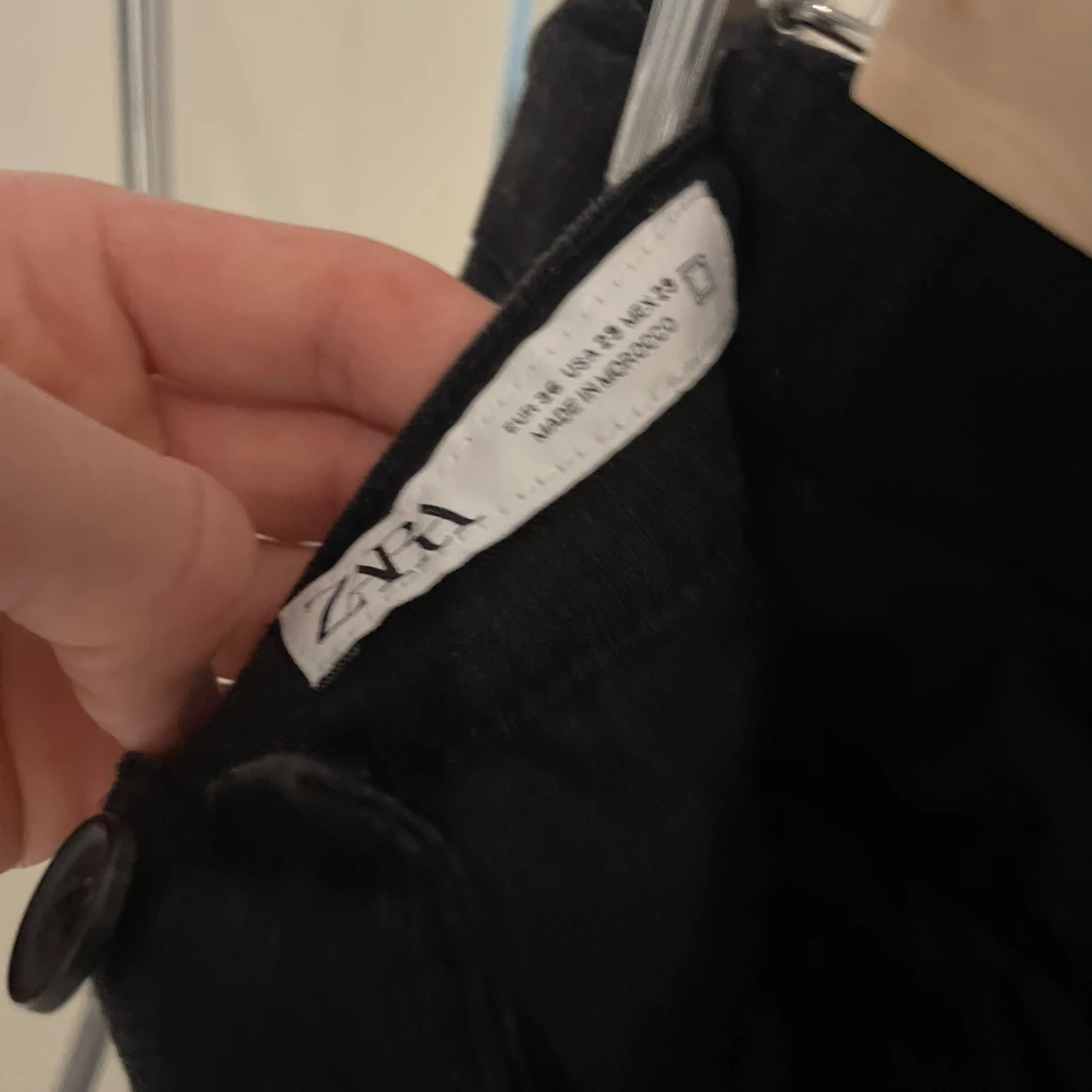 Svarta linnebyxor  - 2