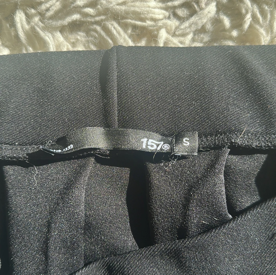 Svart kortkjol från 157 - 3