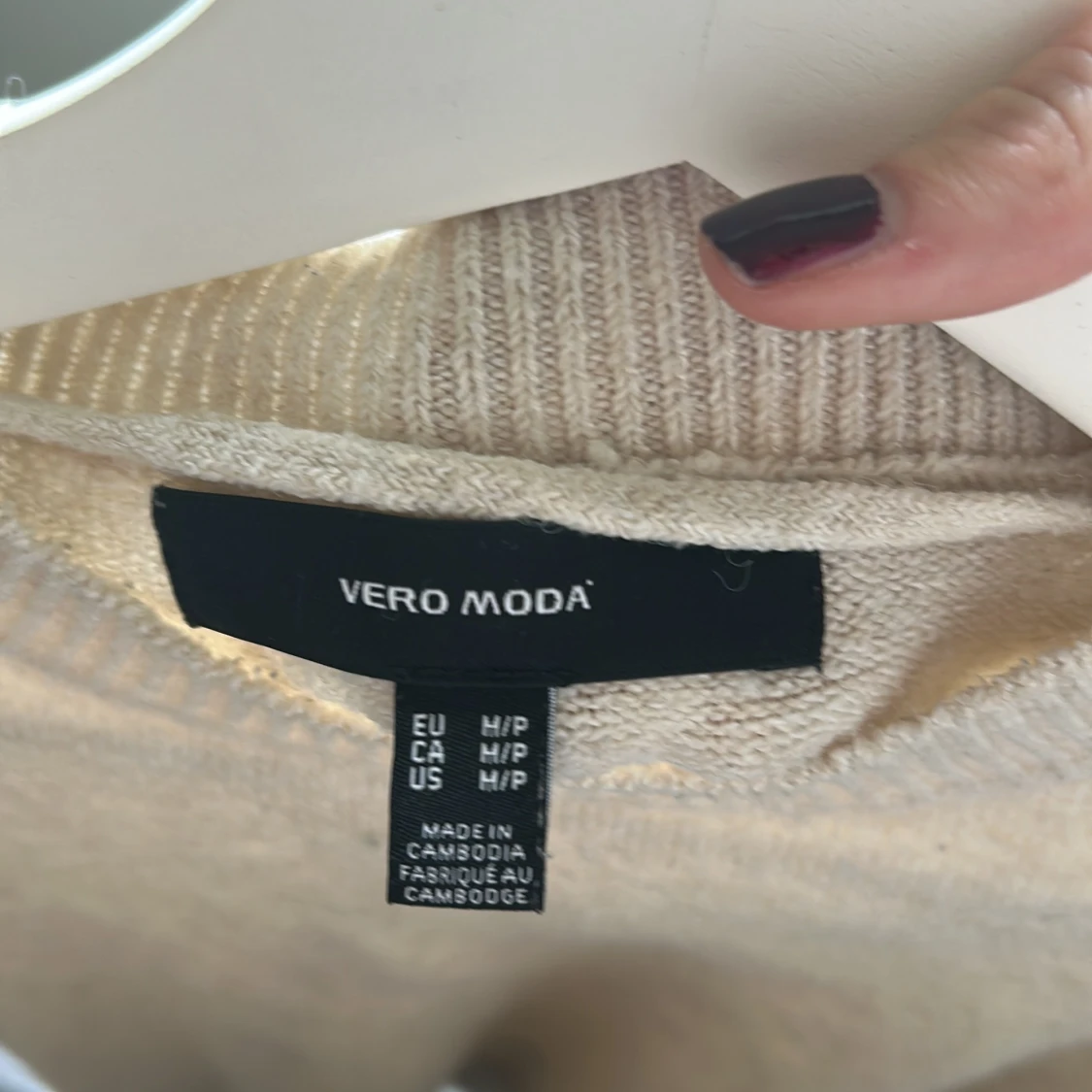 Beige tröja från Vero Moda - 2