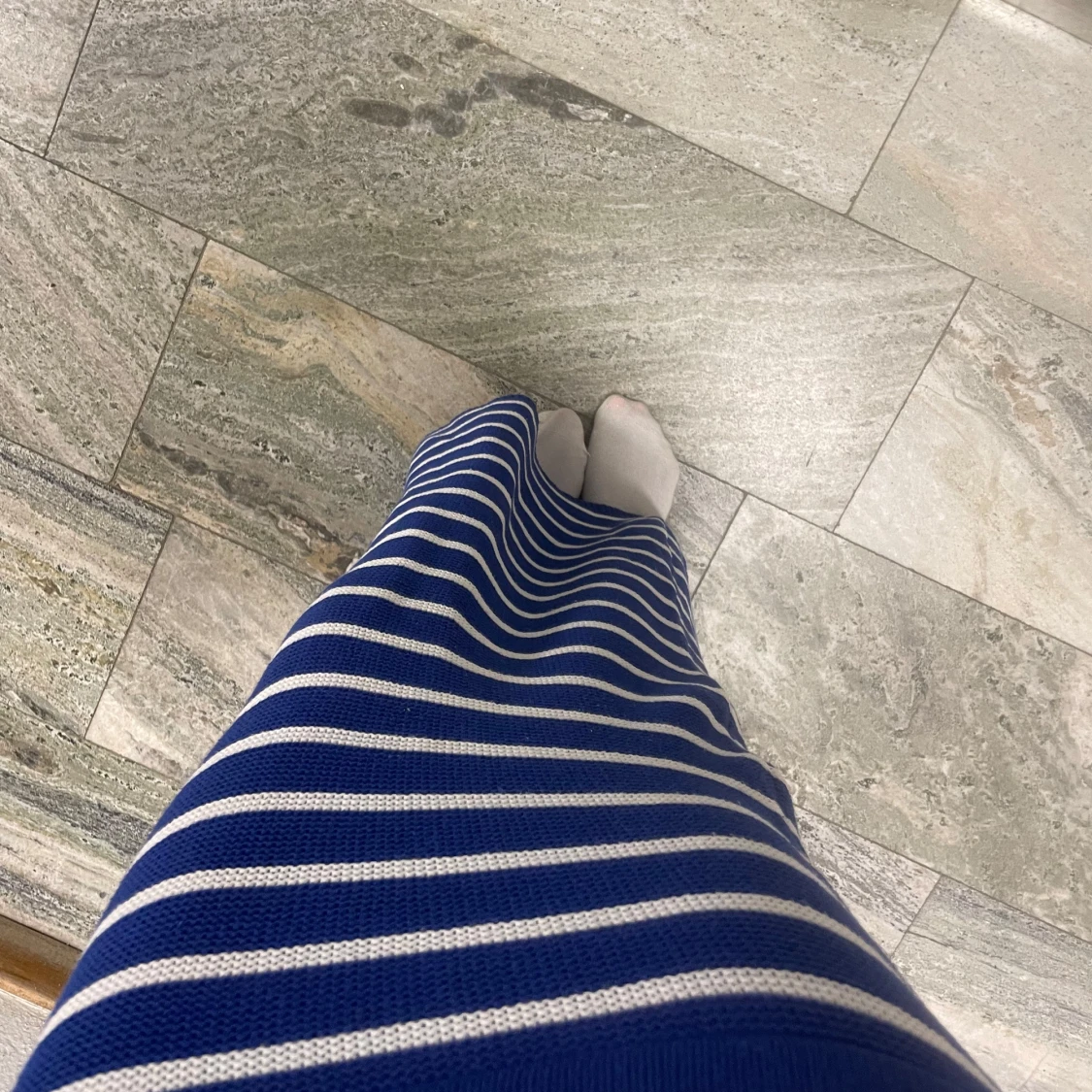 Blå och vit randig kjol - 2