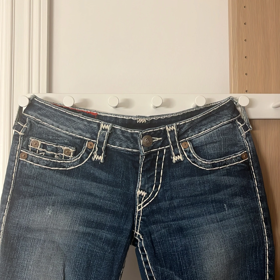 Blå jeans från True Religion - 1