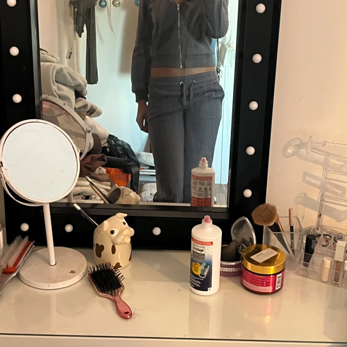 Grått mjukisset från lager157 - 1