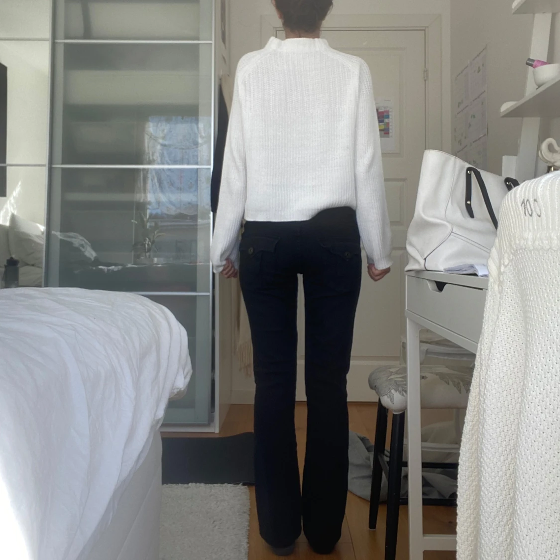 Snygga svarta jeans - 1