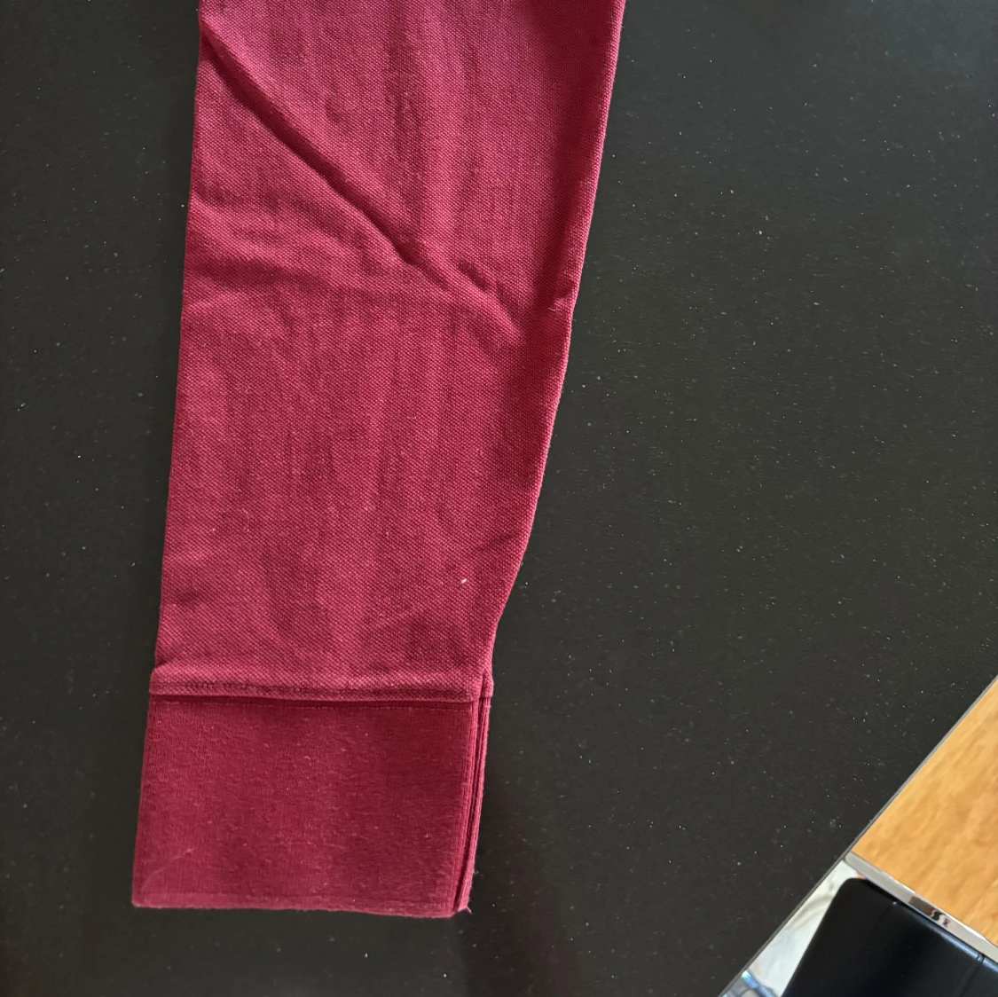 Vinröd pikétröja från GANT - 3