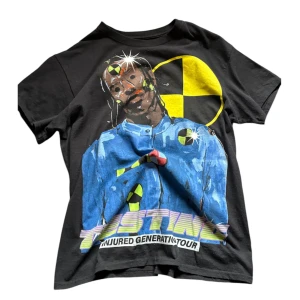 Asap Rocky merch tshirt - Asap Rockys merch från hans Injured Generation tour. Överlag i mycket gott skick. Storlek L, sitter som Boxy M