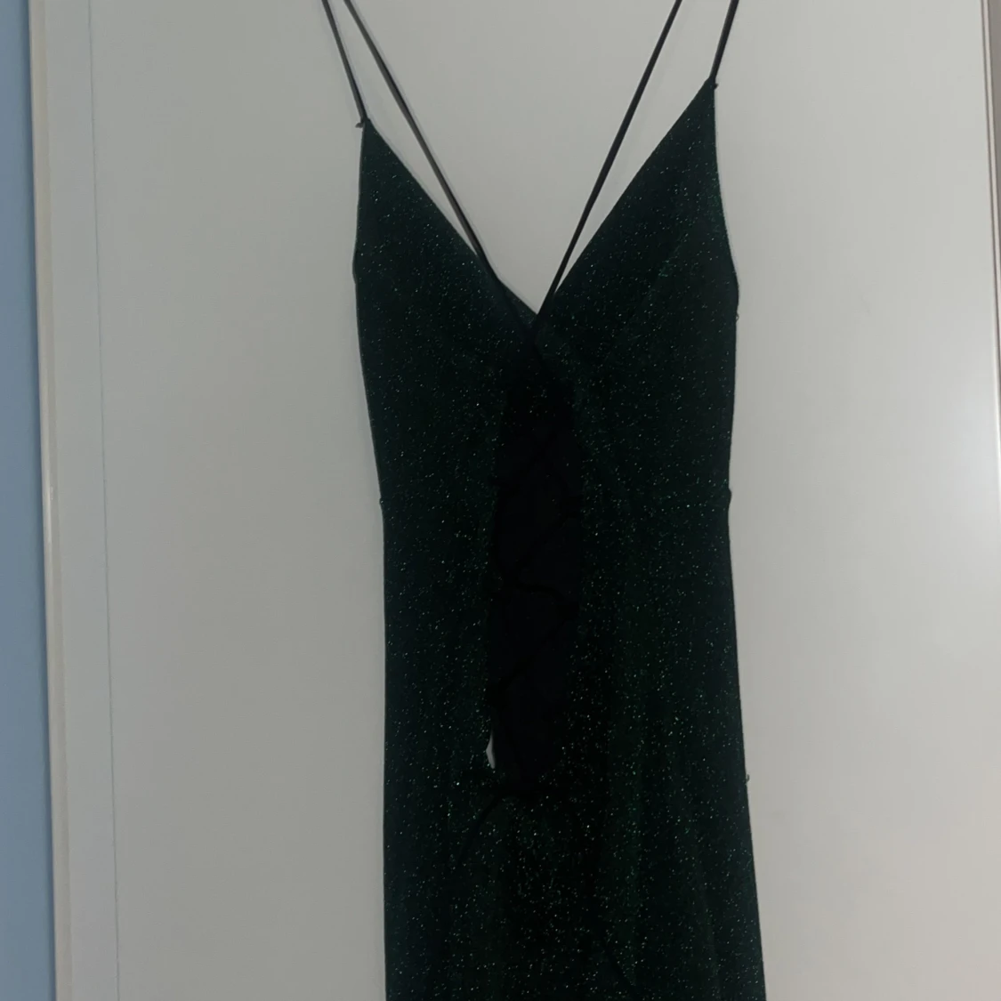 Grön glittrig långklänning från WalG - 2