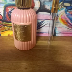 Qissa Pink från Paris Corner 10 ml split - 10 ml split