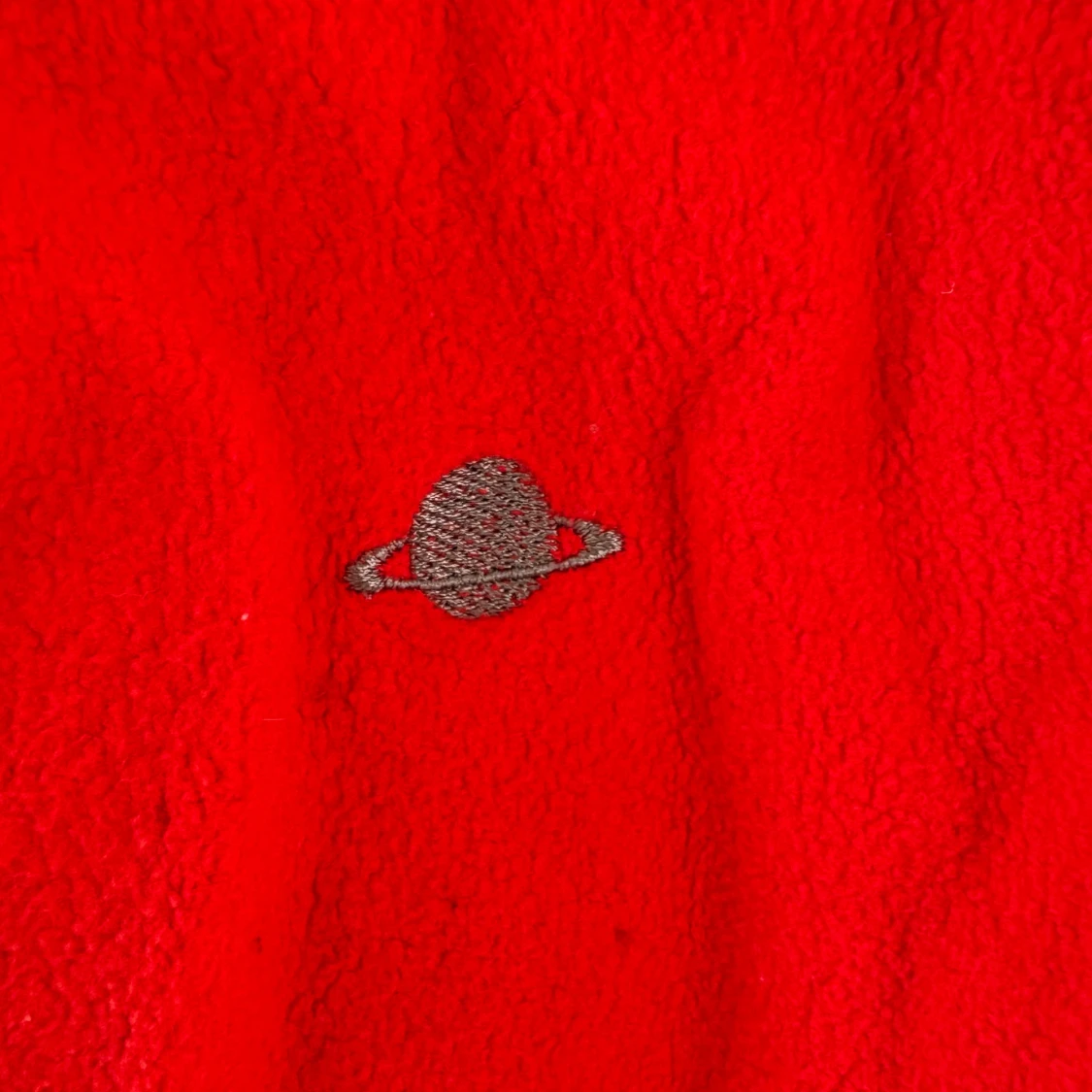 Röd fleeceväst från Planet Nusa - 1