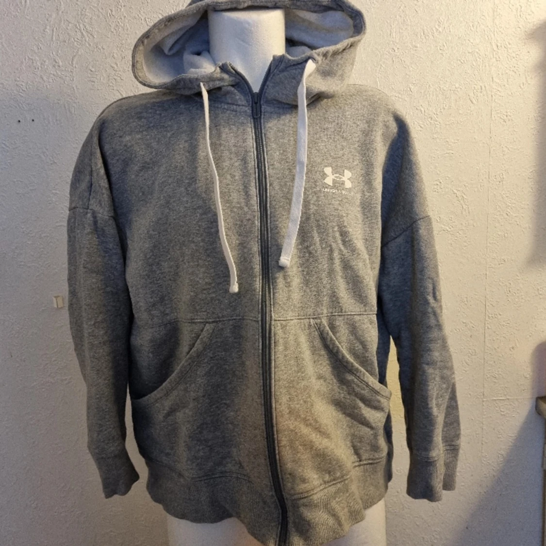 Under Armour huvjacka hoodie stl. Large - 90