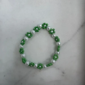 Armband - Grönt armband💚