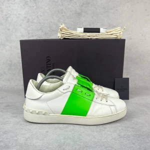 Valentino open sneaker - – Condition: 8/10  – Color: White and neon  – What is included: Only the sneakers  – Retail price: 7280