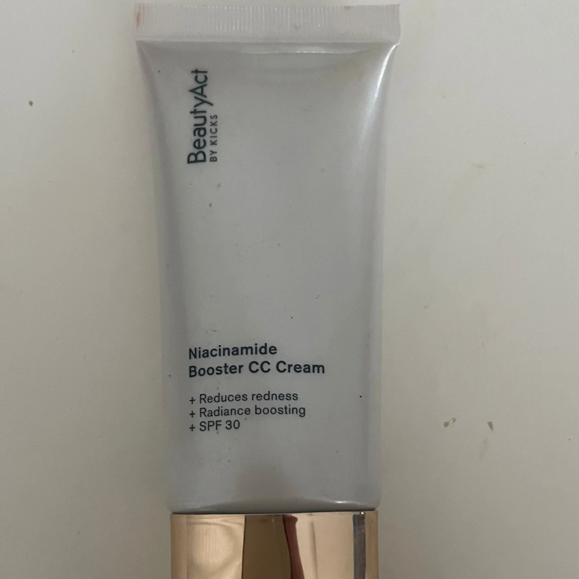 BeautyAct Niacinamide Booster CC Cream