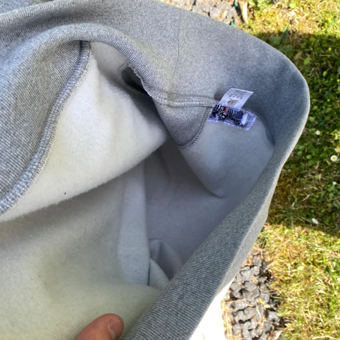 Grå Hardies NYC hoodie med biltryck - 3