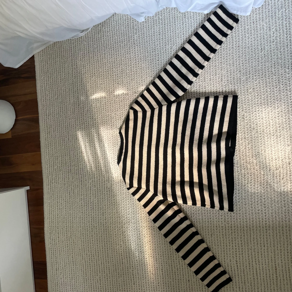 Randig kofta från H&M med pärlknappar - 1