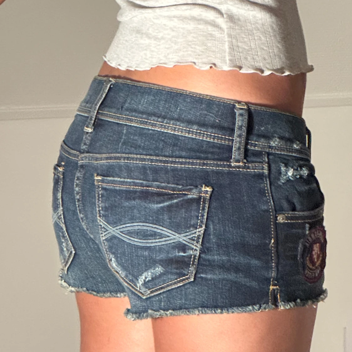 Abricombie & fitch low shorts  - 1