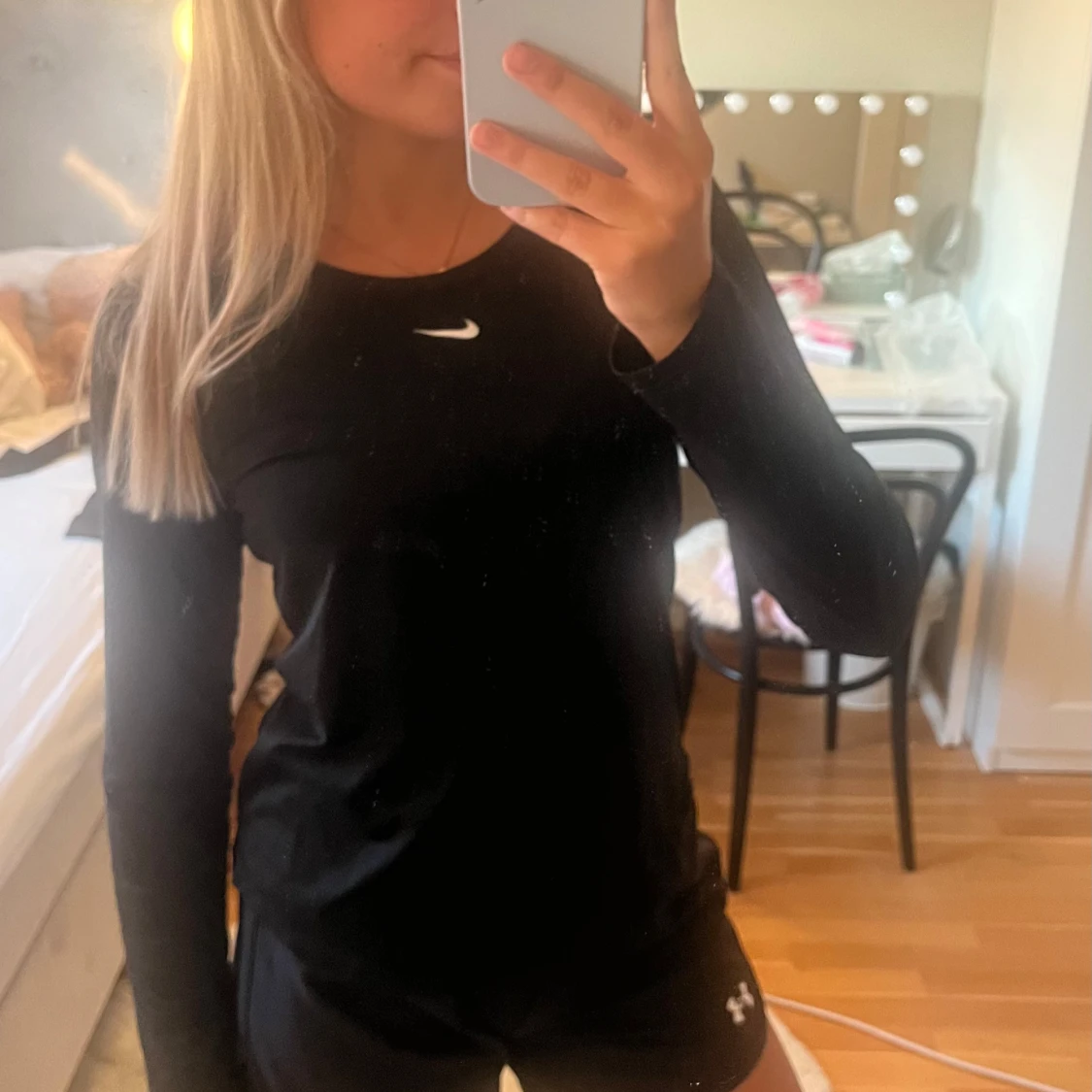 Svart långärmad träningströja Nike