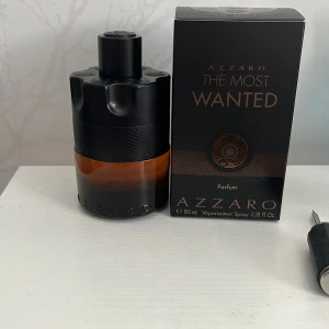 Azzaro The Most Wanted Parfum 100ml - Helt ny Azzaro endast prov sprayad, 100/100ml kvar 