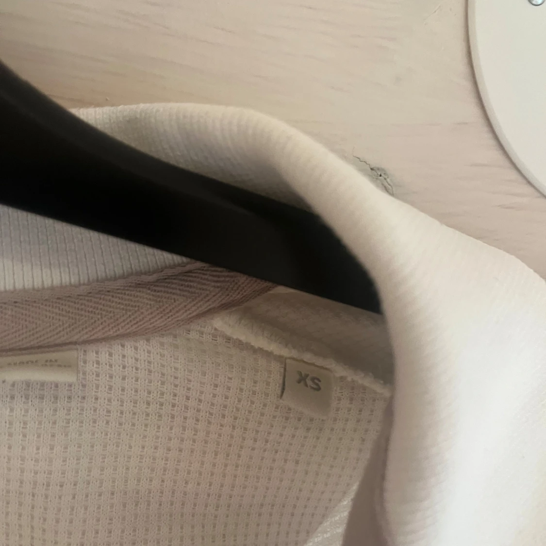 Vit pikétröja med half zip Jack & Jones - 2