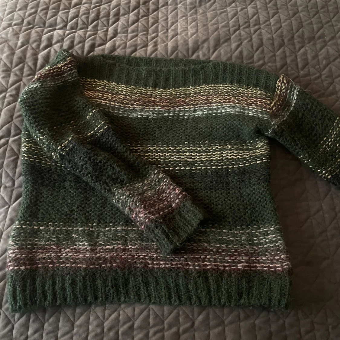 Randig stickad tröja från Nümph XS