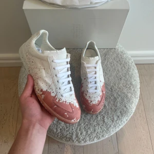 Maison margiela skor  - Maison margeila gats | Helt nya med allt og | EU 40 | Hör av dig med eventuella frågor eller liknande // RDL 