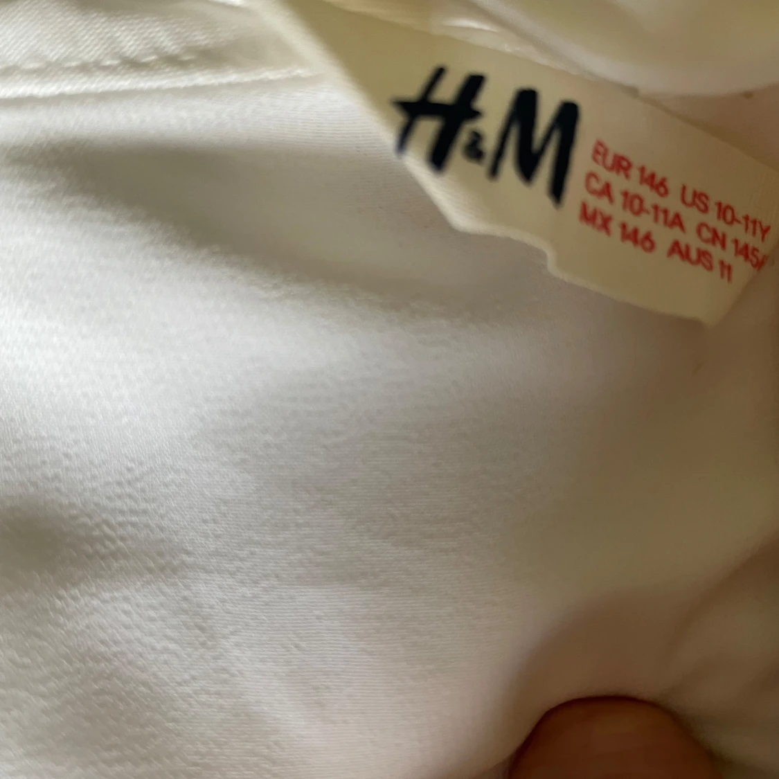 Vit långärmad blus från H&M - 2