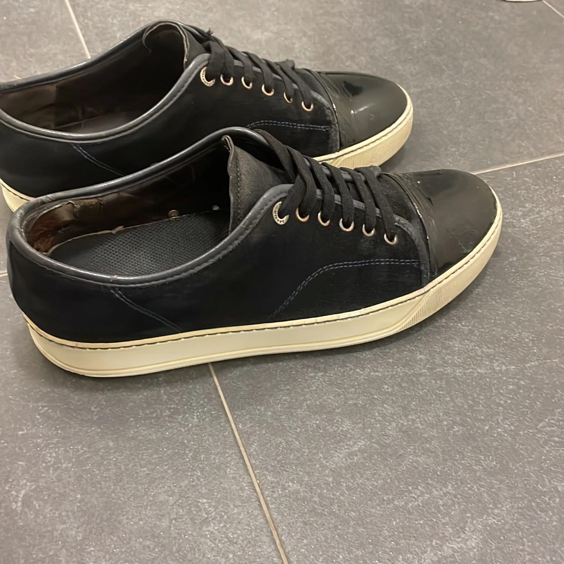 Svarta Lanvin sneakers i mocka  - 1