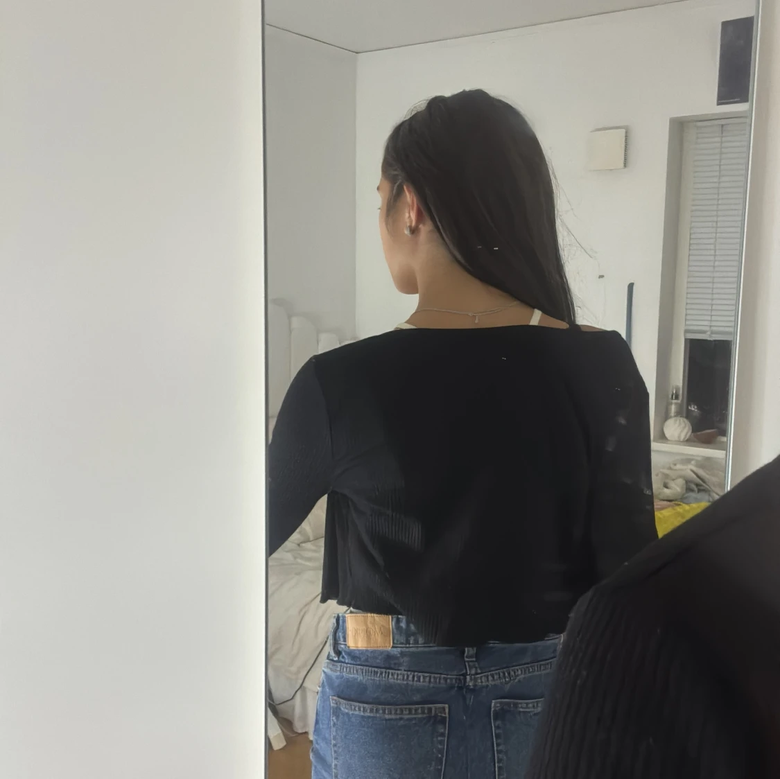 Svart croppad bolerotopp från SHEIN - 2