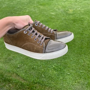 Lanvin Captoe - Säljer dessa feta Lanvin Paris skorna!           Storlek Uk 9/43| skick 7/10 | hör av dig vid frågor!