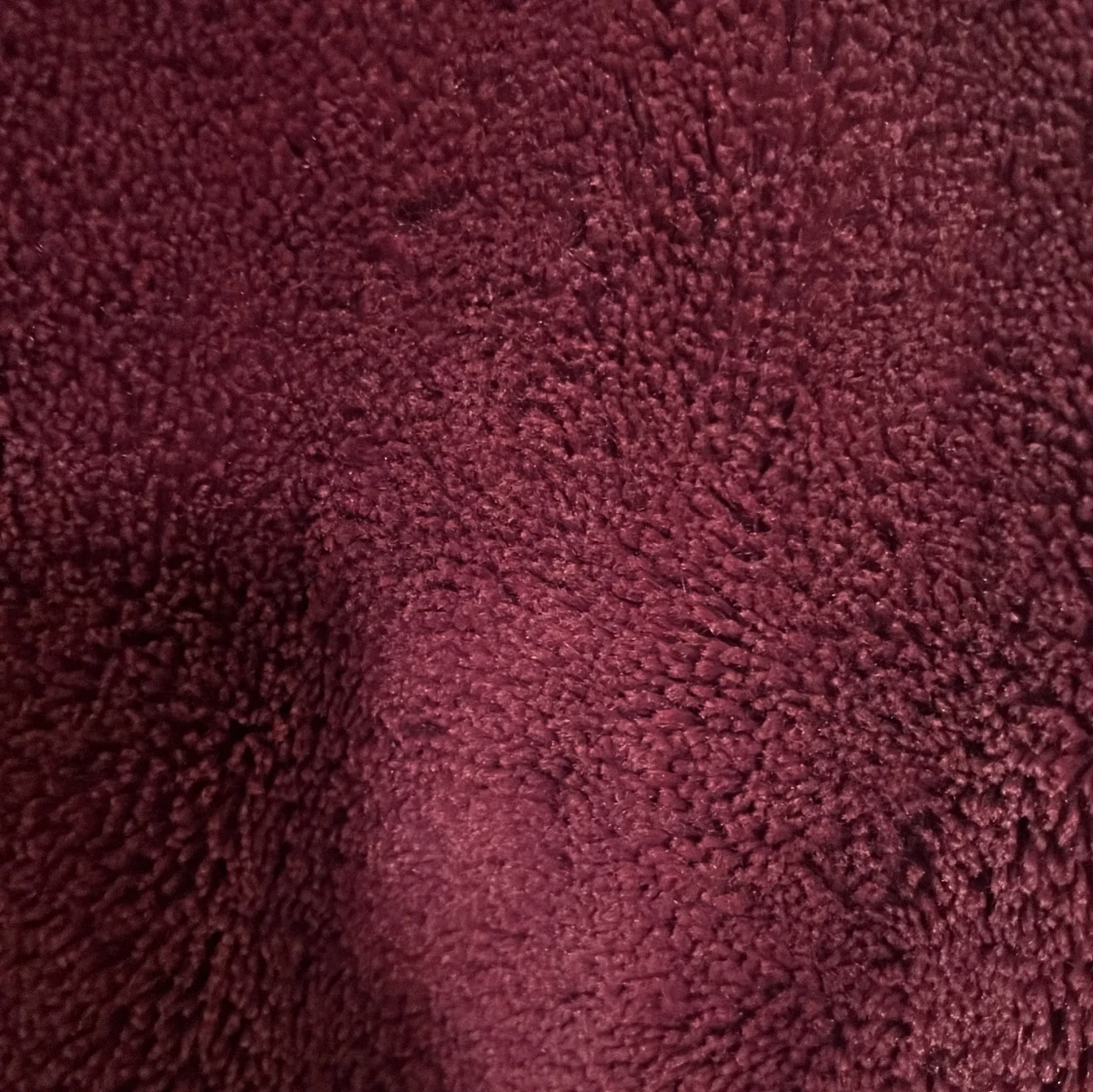 Vinröd teddyjacka med dragkedja - 2