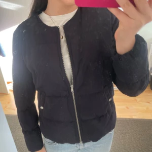 H&M vårjacka  - Använd få gånger! 