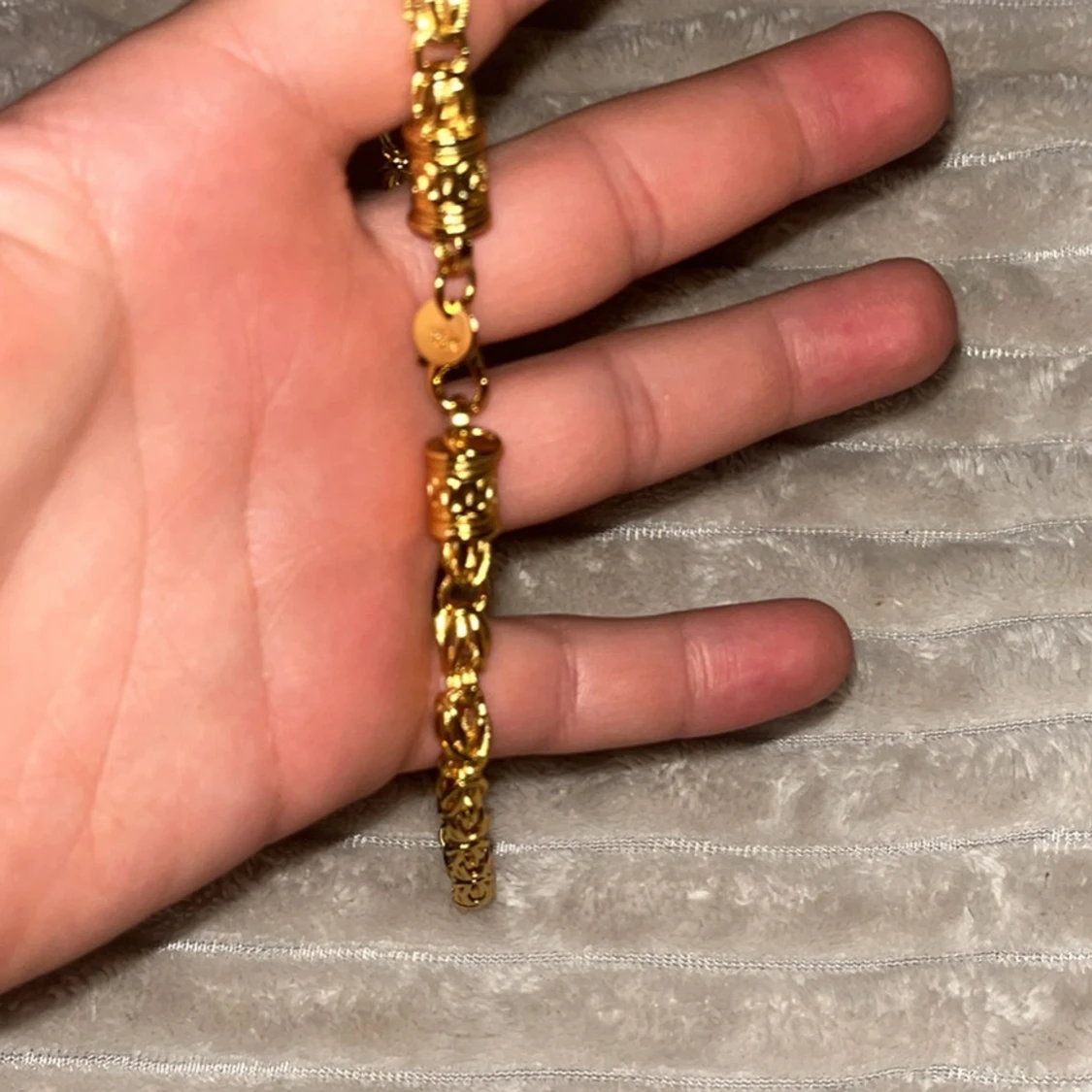 Guldhalsband med detaljerade länkar - 2