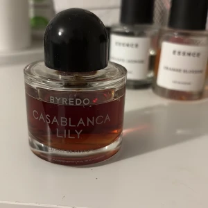 Byredo Casablanca Lily Parfym - Elegant parfym från Byredo 