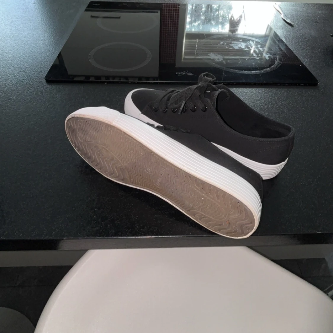 Svarta sneakers från Anna Field - 2