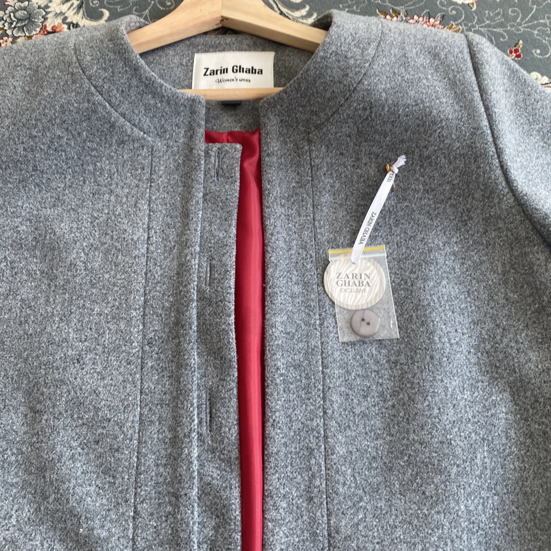 Grå kappa från Zarin Ghaba - 2