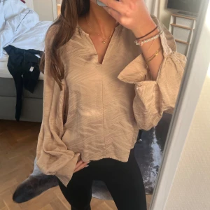 Mos mosh blus - Så fin blus! Original pris 1500kr