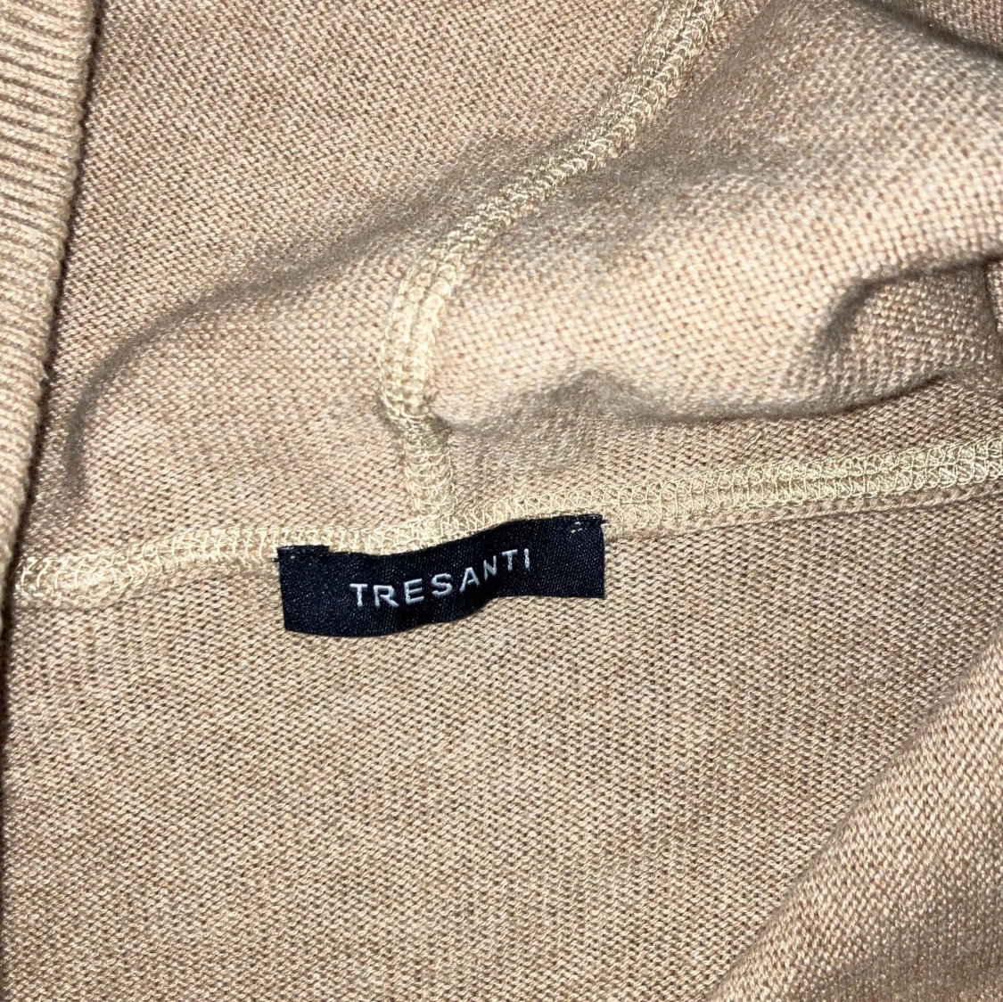 Beige hoodie från Tresanti - 2