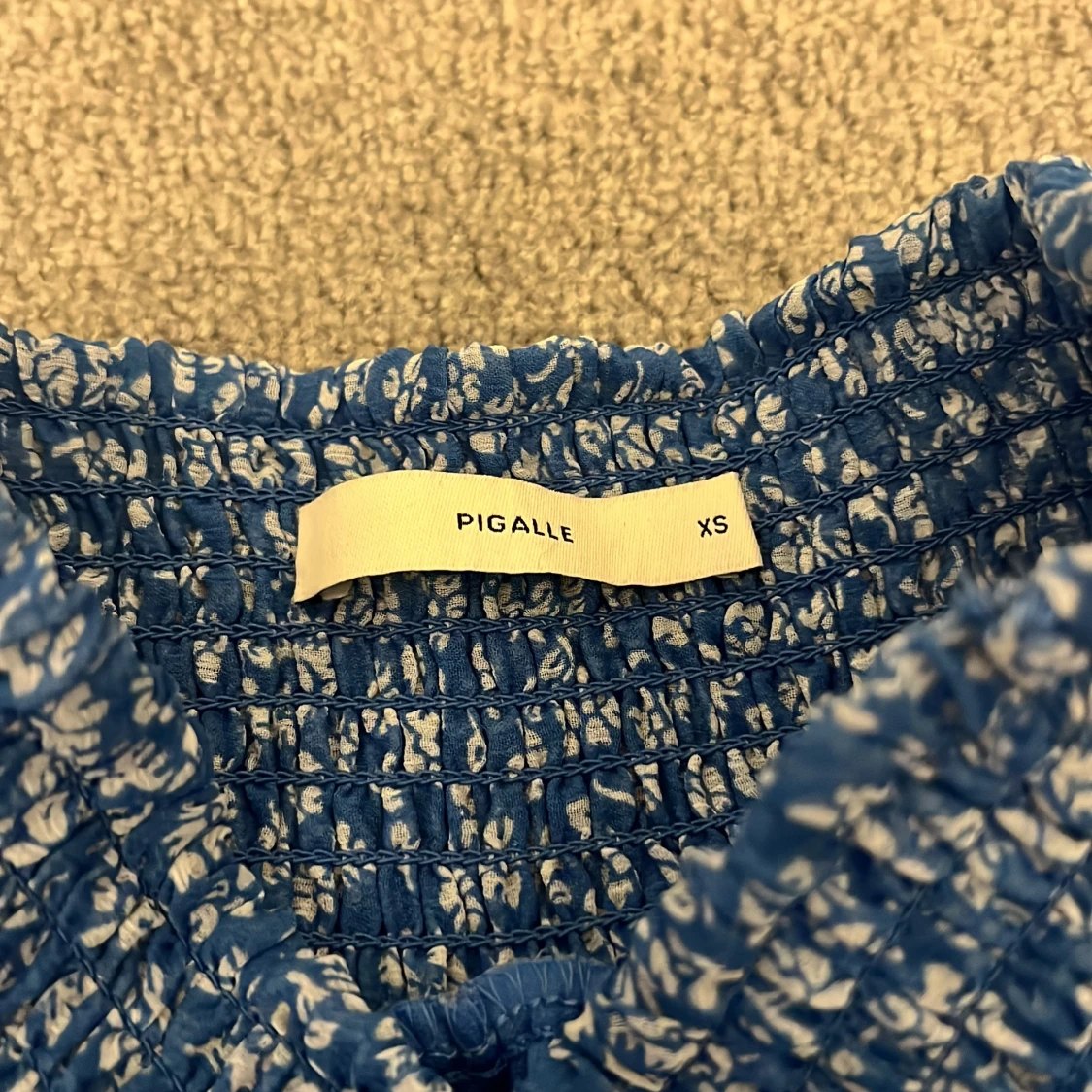 Blå blommig kjol från Pigalle - 1