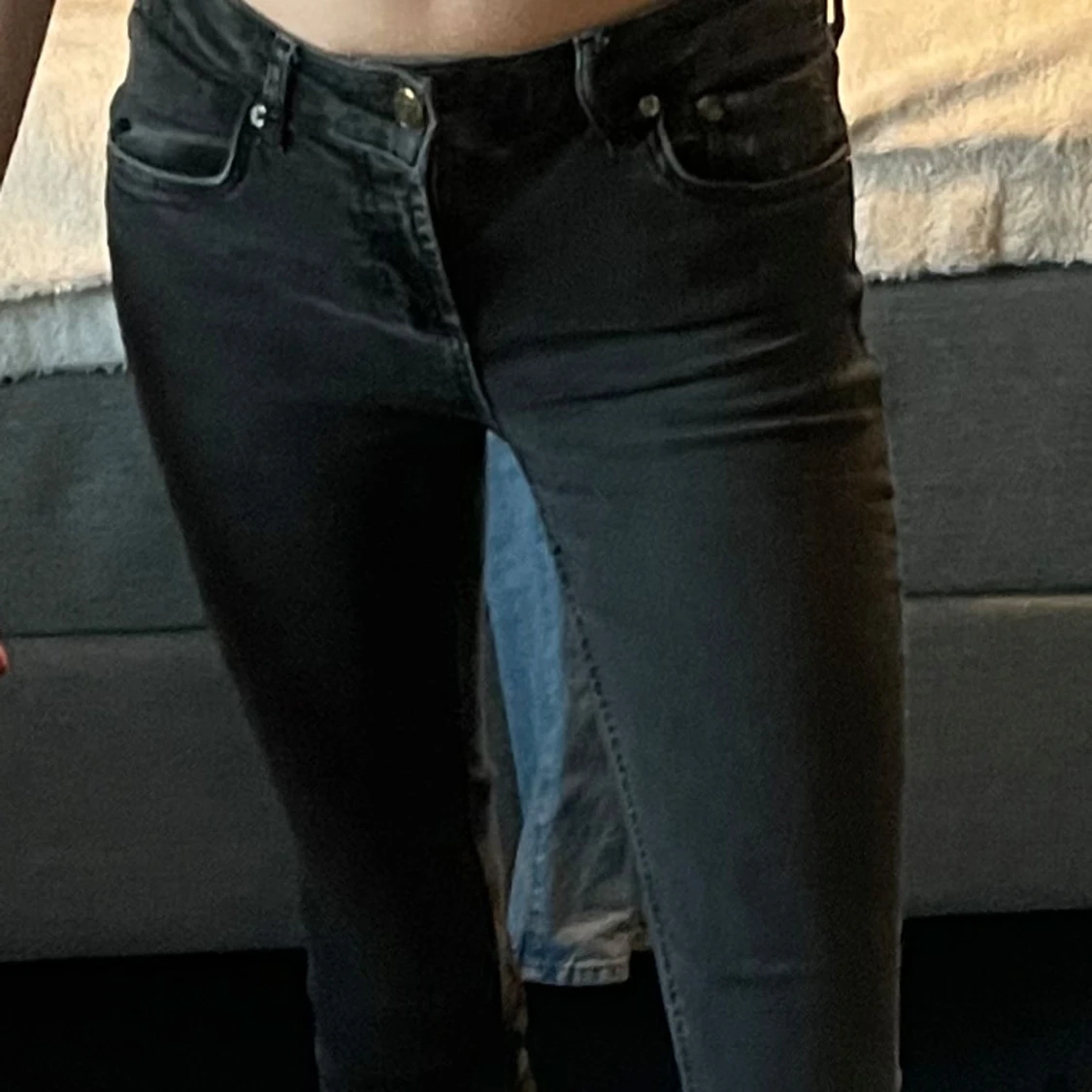 Svarta jeans med bootcut - 2