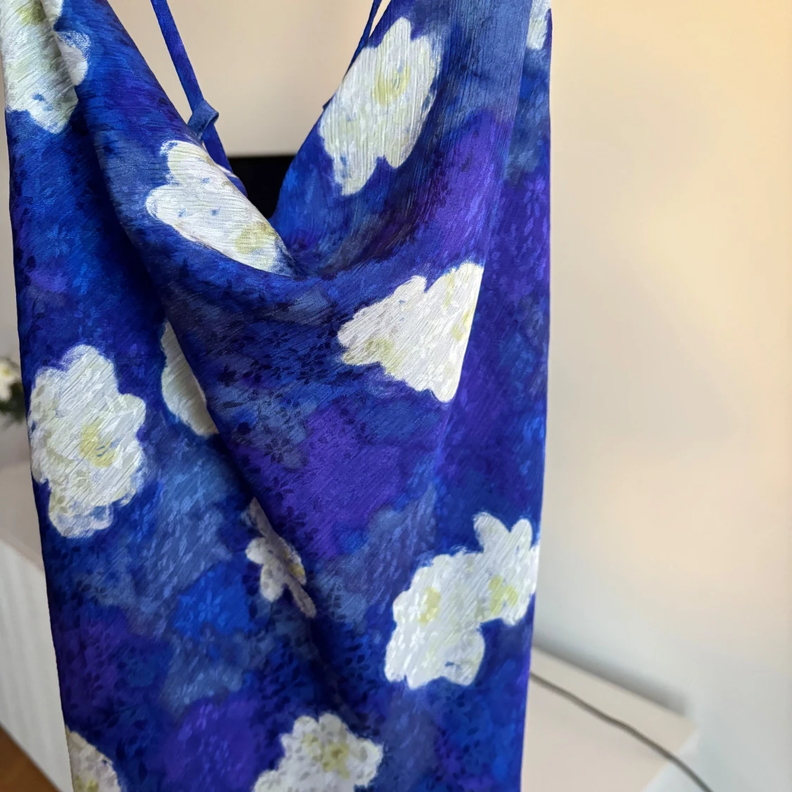 Blå blommig klänning från ADOORE - 1