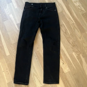 Svarta jeans från G-Star RAW - Snygga svarta jeans från G-Star RAW 27/30