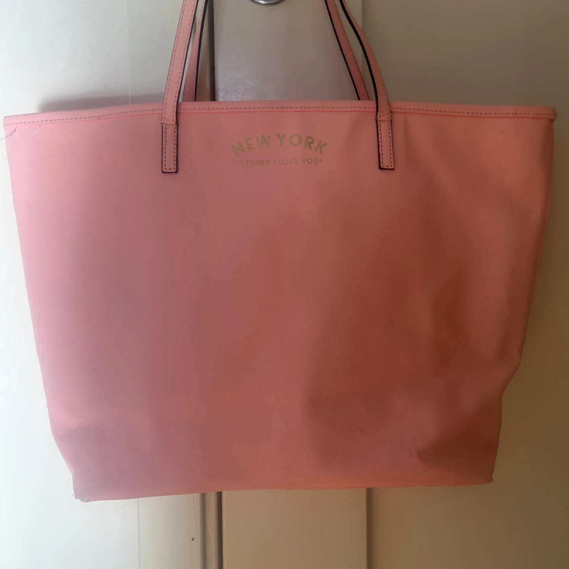 Rosa shoppingväska från H&M